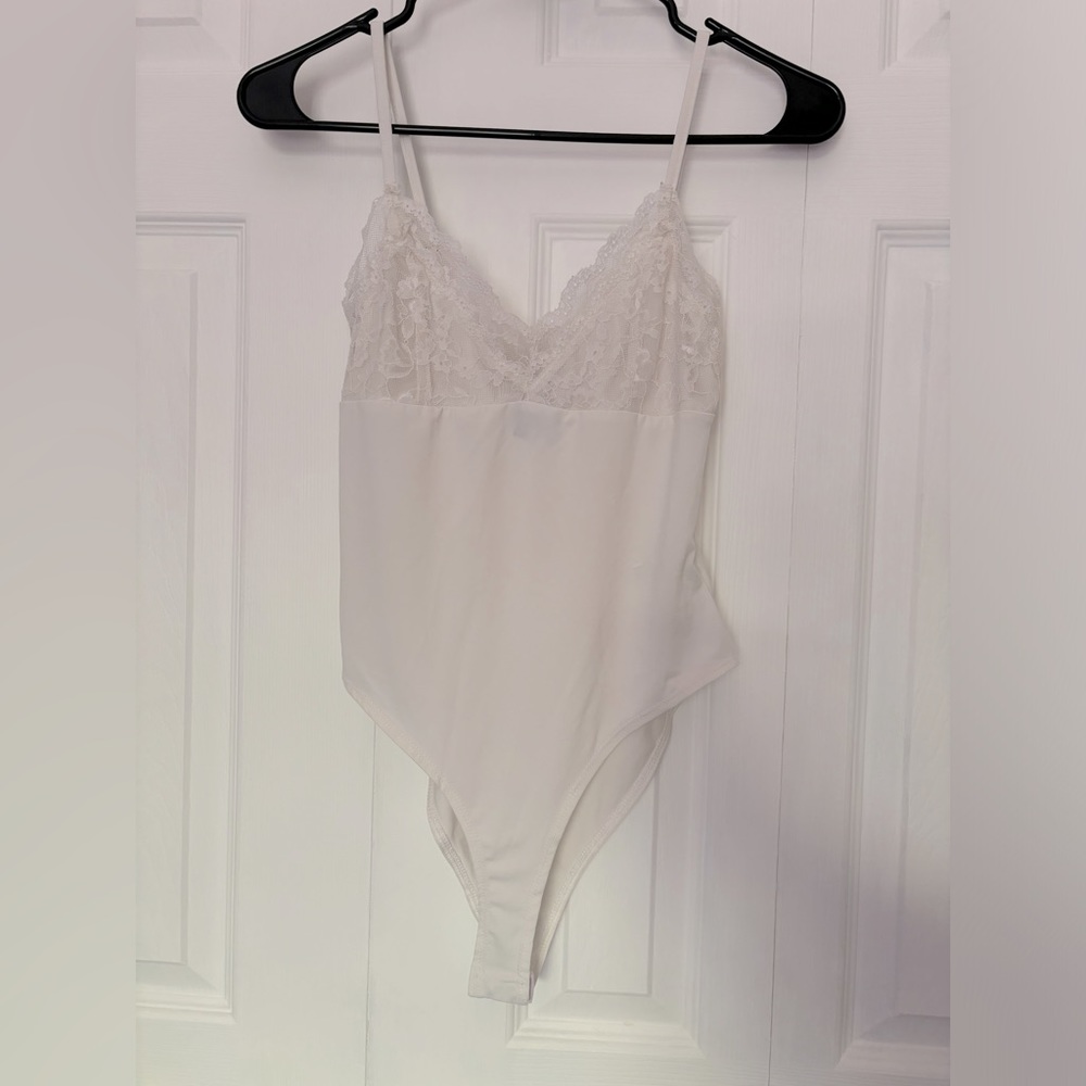 Forever 21 lace white body suit